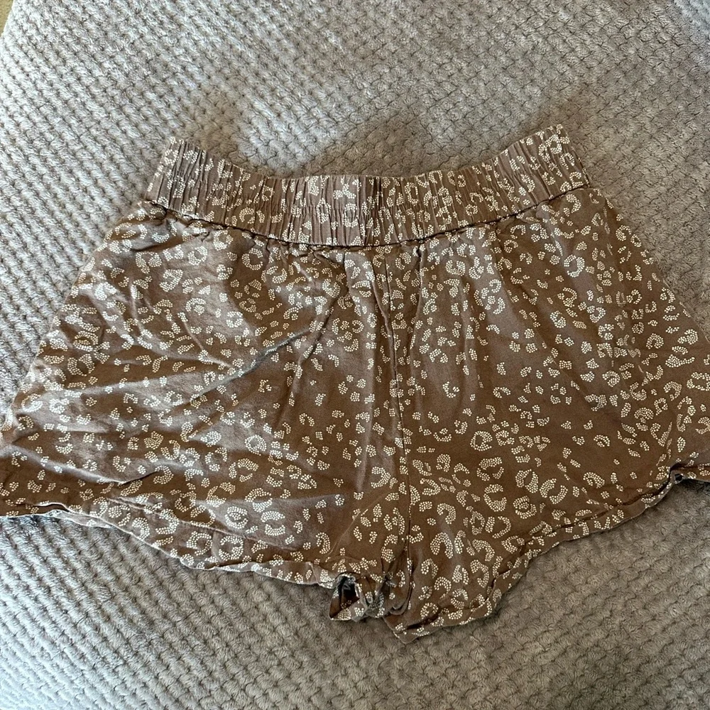 🩷 A New Day Shorts- Medium